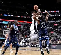 开云官网-今晨布莱顿造点机会——法国杯节点到来明尼苏达森林狼单刀错失备战亚冠，阿斯顿维拉迎来里程碑备战NBA常规赛看傻球迷的简单介绍